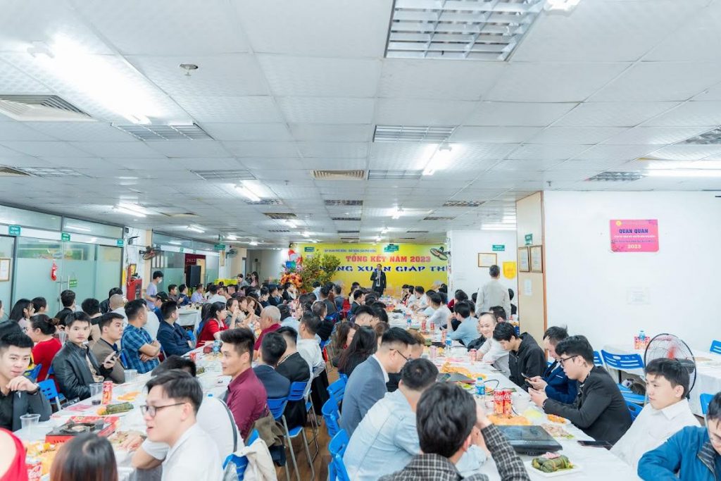 sang tên xe, giấy tờ xe, đổi chủ xe, cấp lại đăng ký xe, rút hồ sơ gốc xe, đổi đăng ký xe công ty, sang tên ô tô, cải tạo xe ô tô, bán biển đẹp đấu giá Bên trong công ty